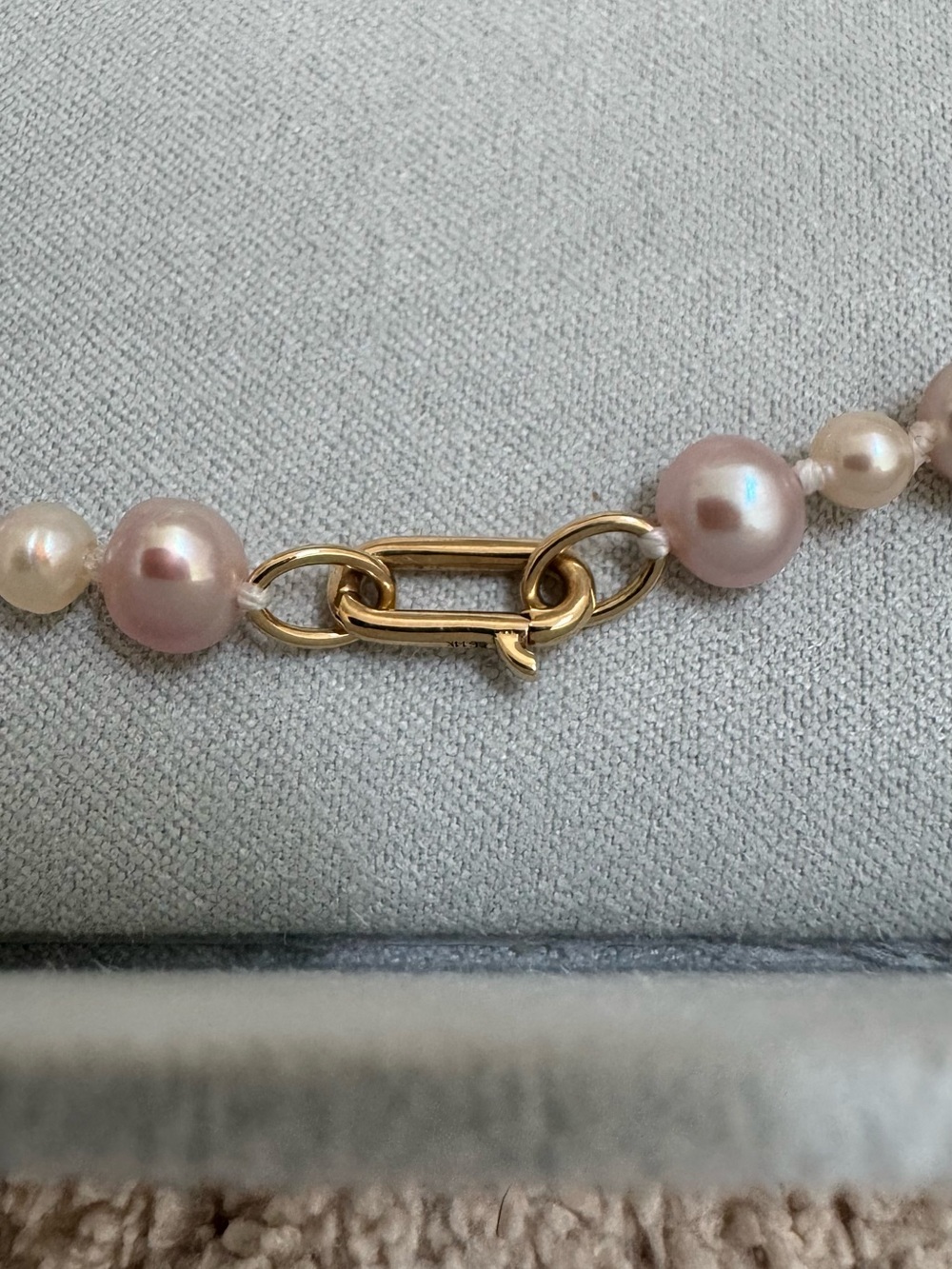 MWOTBaby Gold Blush & White Pearl Necklace With 14K Gold Petite Paper Clip Clasp - Picture 8 of 10